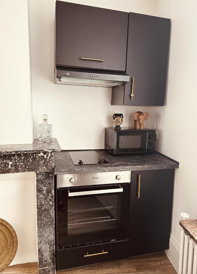 Studio 2 Du Spa Celinie Warcq Bagian luar foto